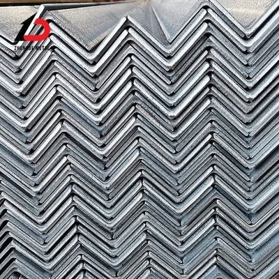 50X50X4mm-180X180X12mmアングル・スティール,ASTM規格とカスタマイズされたサイズ