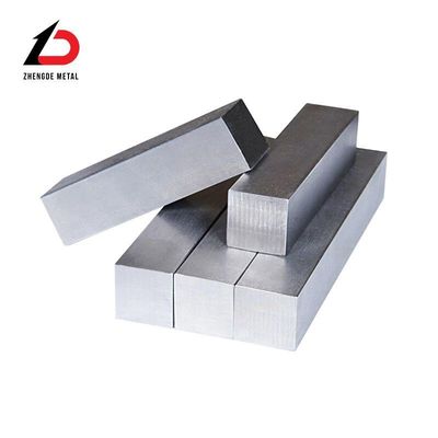 S275jr A36 50mm ホットロールされた方角炭素鋼棒 40X40 50X50 固体鉄方角棒 高合金炭素鋼棒